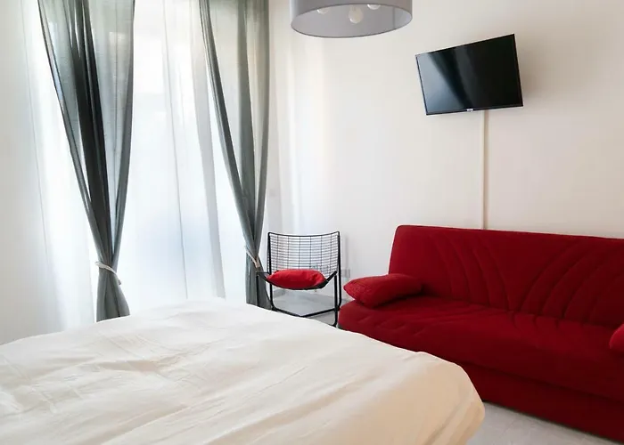 Re Di Roma Bright Home